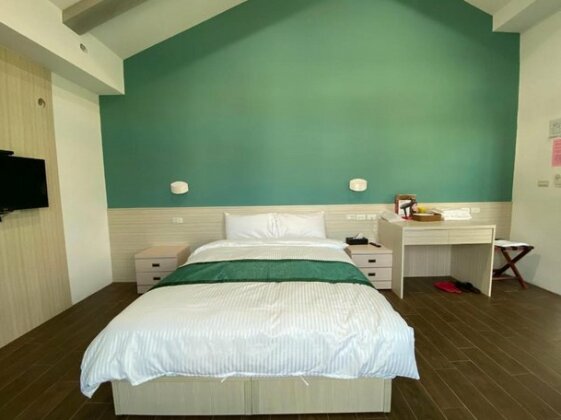 Lorna Resort - Photo4