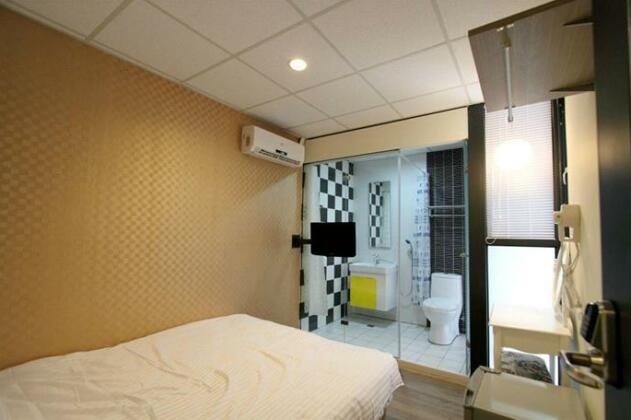 Eiffel Tower Hostel - Photo2