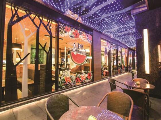 Gogo Hotel - Photo3