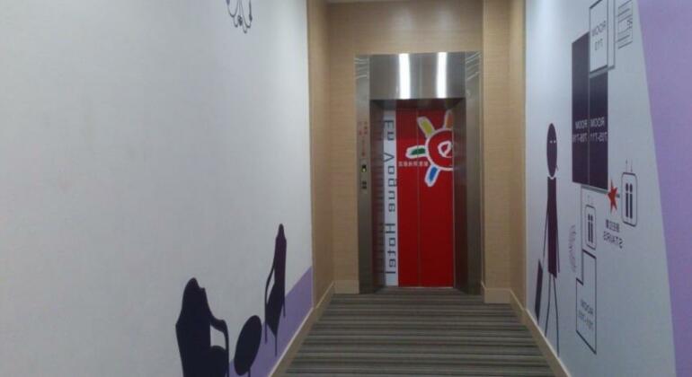 I-Deal Hotel - Photo2