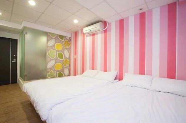 I-Gogo Colorful Hostel - Photo2