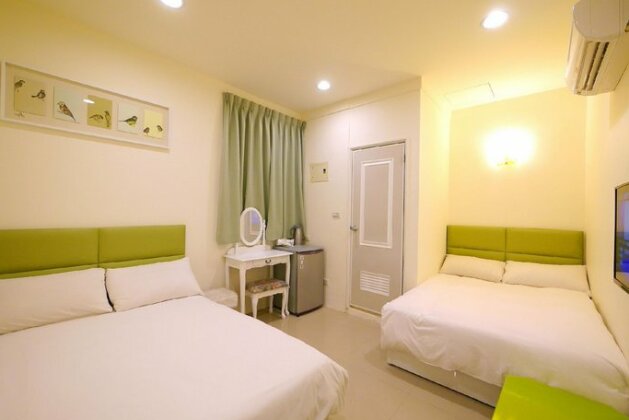 JJ Quad room 102 - Photo3