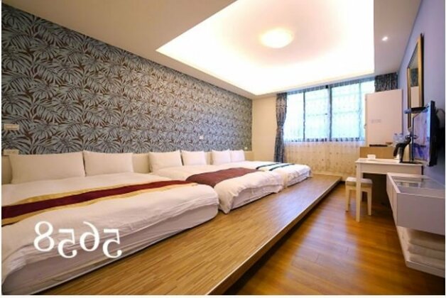 22 36 B&B Ii - Photo2