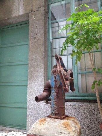 Alley Alley - Photo3