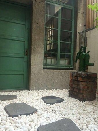 Alley Alley - Photo4