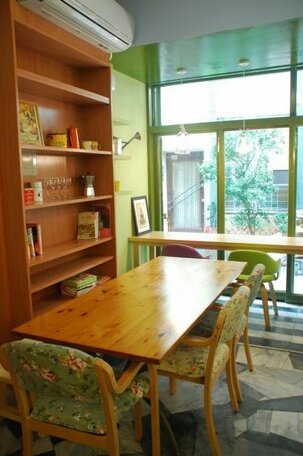 Duckling's Snail Hostel - Photo3