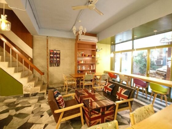 Duckling's Snail Hostel - Photo5