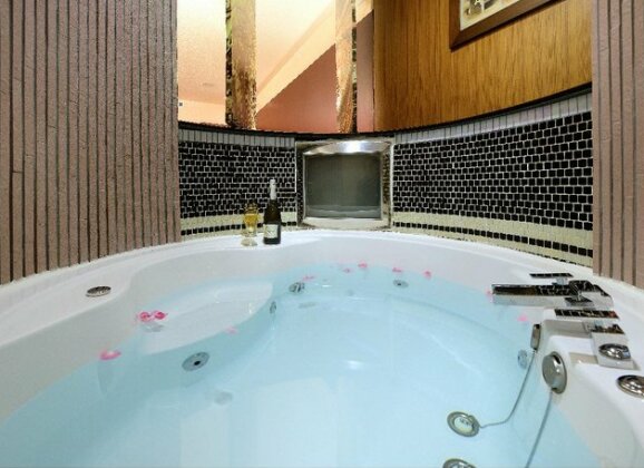 Holland Village Motel - Photo5