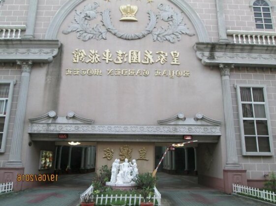 Photo 4