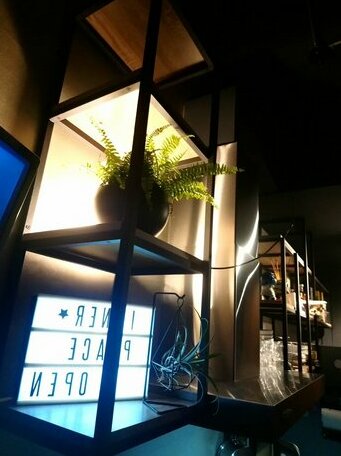 Inner Place - Photo3