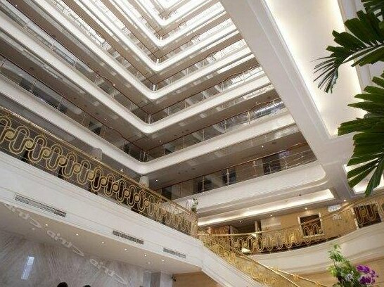 Justwin Grand Hotel - Photo5