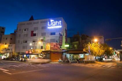 Light Hostel Tainan