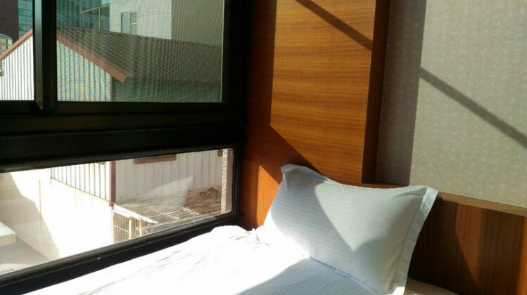Lightness Station Inn - Photo4