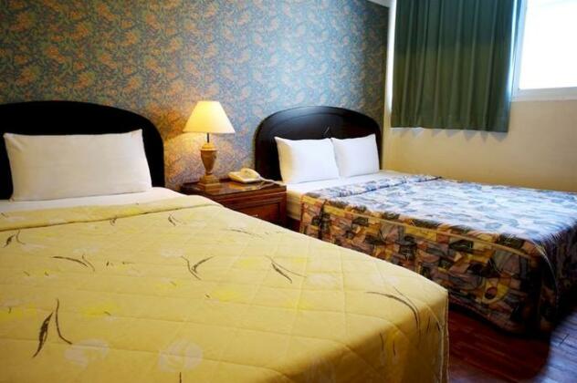 Nan Pao Hotel - Photo2