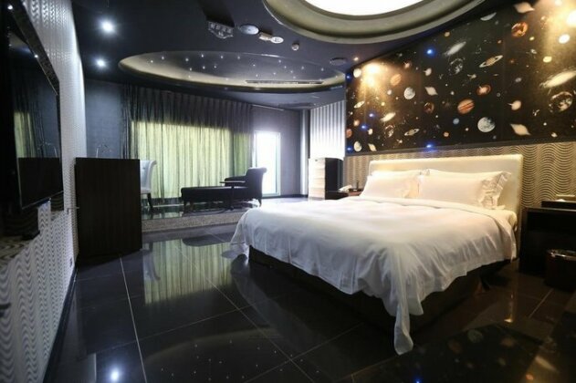 OHYA Boutique Motel-Xinying - Photo5
