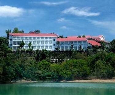 Sendale Siraya Resort Hotel