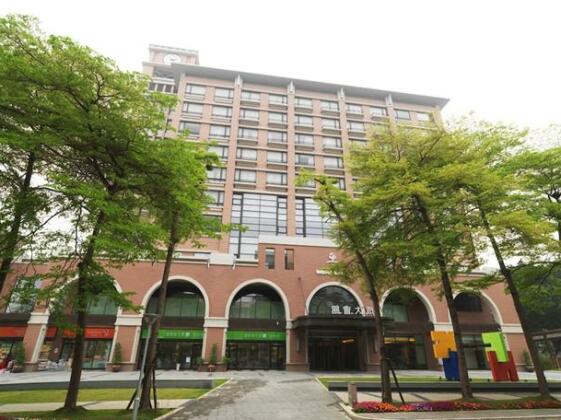 Zenda Suites