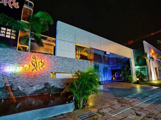 Zhen 13 Villa Motel