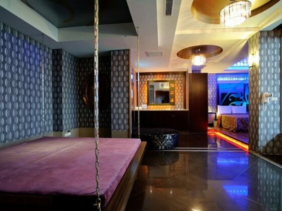 Zhen 13 Villa Motel - Photo3