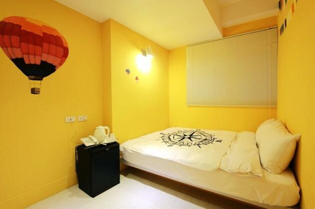 Cheers Hotel - Photo3