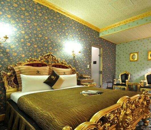 King of France Palace Hotel