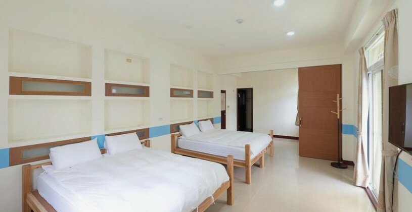 17 Years Old Coffee Hostel - Photo4