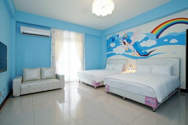 Rainbow Horse - Photo5