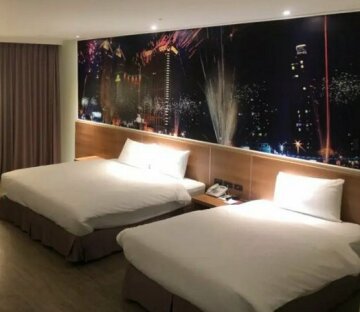 Chii Lih Hotel - Kaohsiung Love River