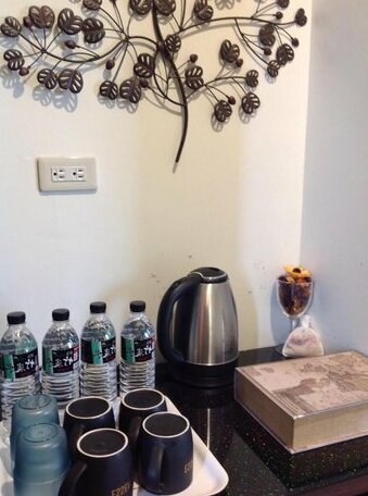 Backstreet Inn - Photo4