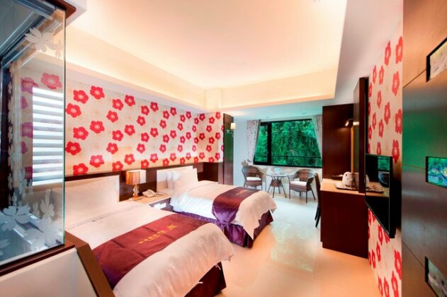 Cherry Feast Resort - Photo2