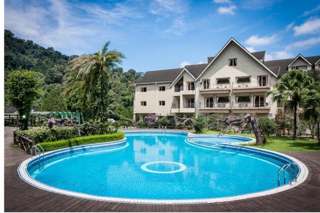 Crystal Resort