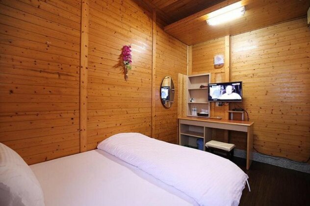 Zhongshan Hostel - Photo2