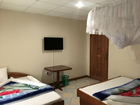 711 Hotel & Restaurant - Photo4