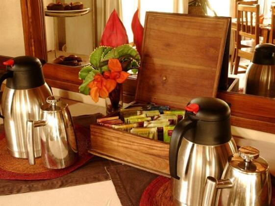 Ahadi Lodge - Photo5