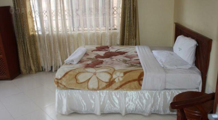 Arusha Tourist Inn Hotel - Photo4
