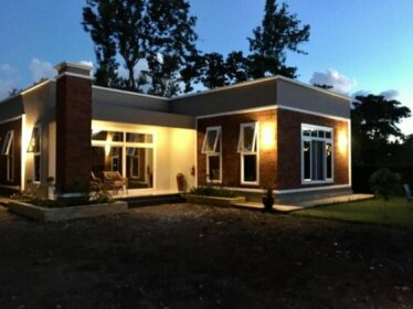 Dexter Homes