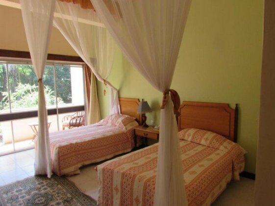 Equator Hotel - Photo5