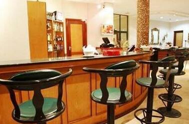 Gold Crest Hotel - Arusha - Photo4