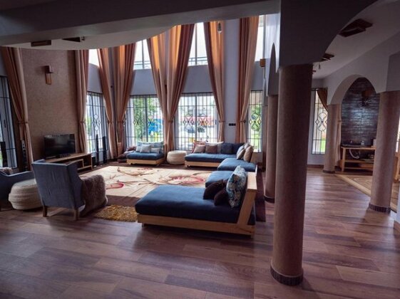 Haradali's Home - Photo3