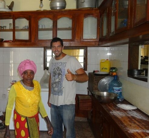 Homestay - HOUSE OF LOVE & FUN an African Fam - Photo3