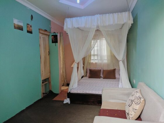Maasai home stay - Photo2
