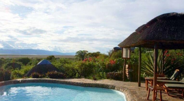 Manyara Wildlife Safari Camp - Photo2