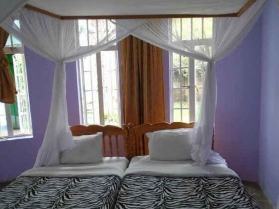 Ndoro Lorge - Photo4