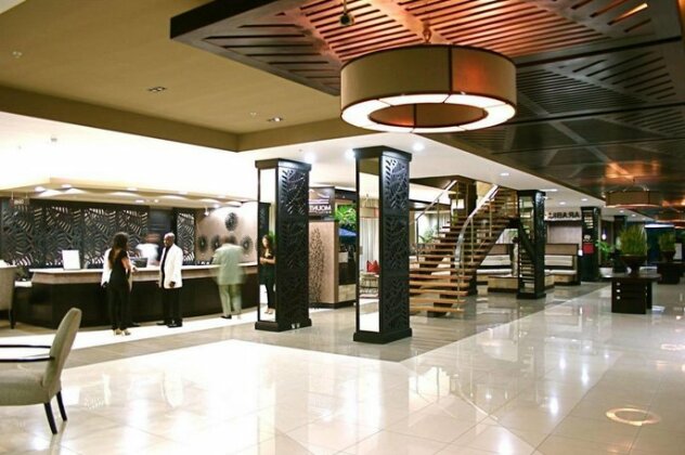 Novotel Mount Meru - Photo4
