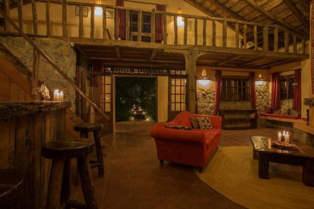 Rivertrees Country Inn - Photo2