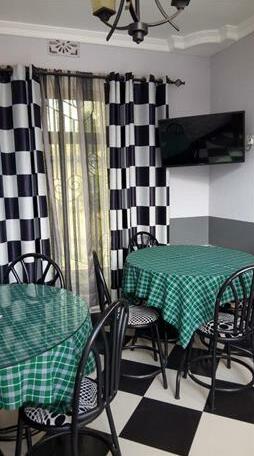 Settlers Executive Lodge - Photo2