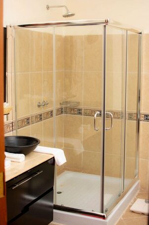 The Naura Springs Hotel - Photo3