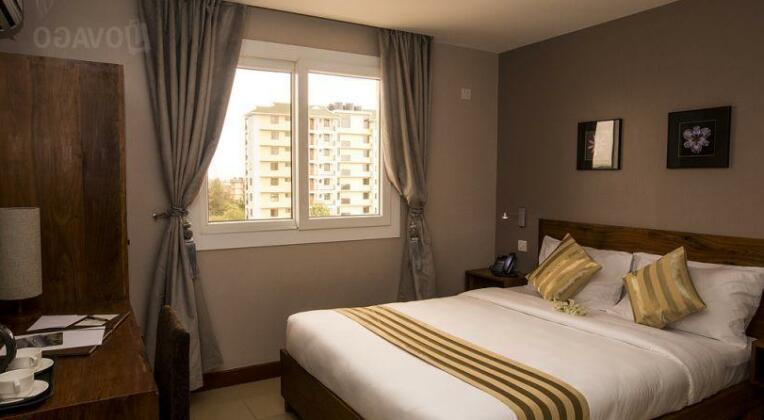 Venus Premier Hotel - Photo2
