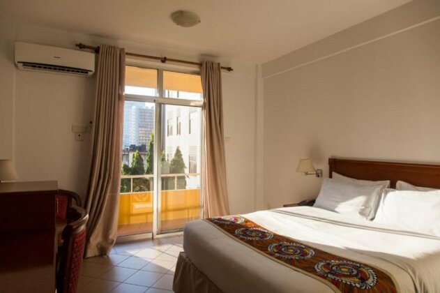 Bellrose Hotel - Photo5