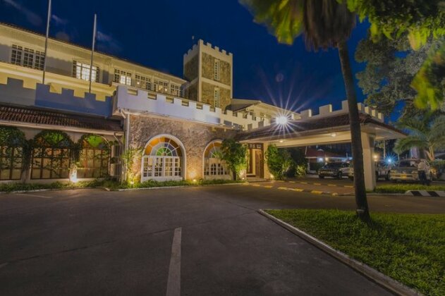 Protea Hotel by Marriott Dar es Salaam Courtyard - Photo2